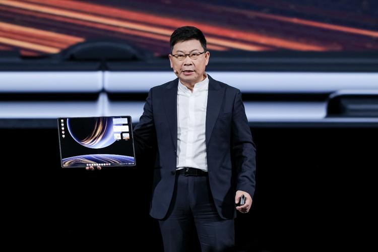 区块链技术如何重塑信任机制与产业协作？