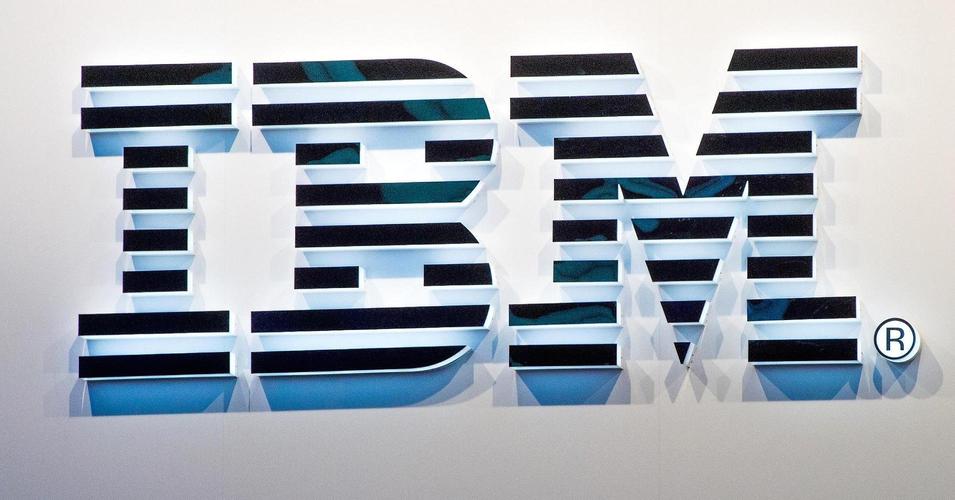 IBM区块链技术如何重塑银行传统业务模式与风控体系？